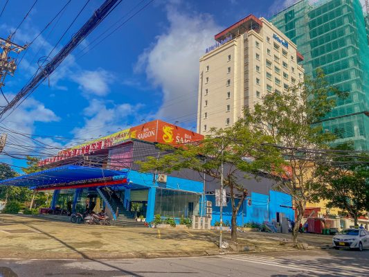 Nhà hảng ăn ngon ở Hạ Long